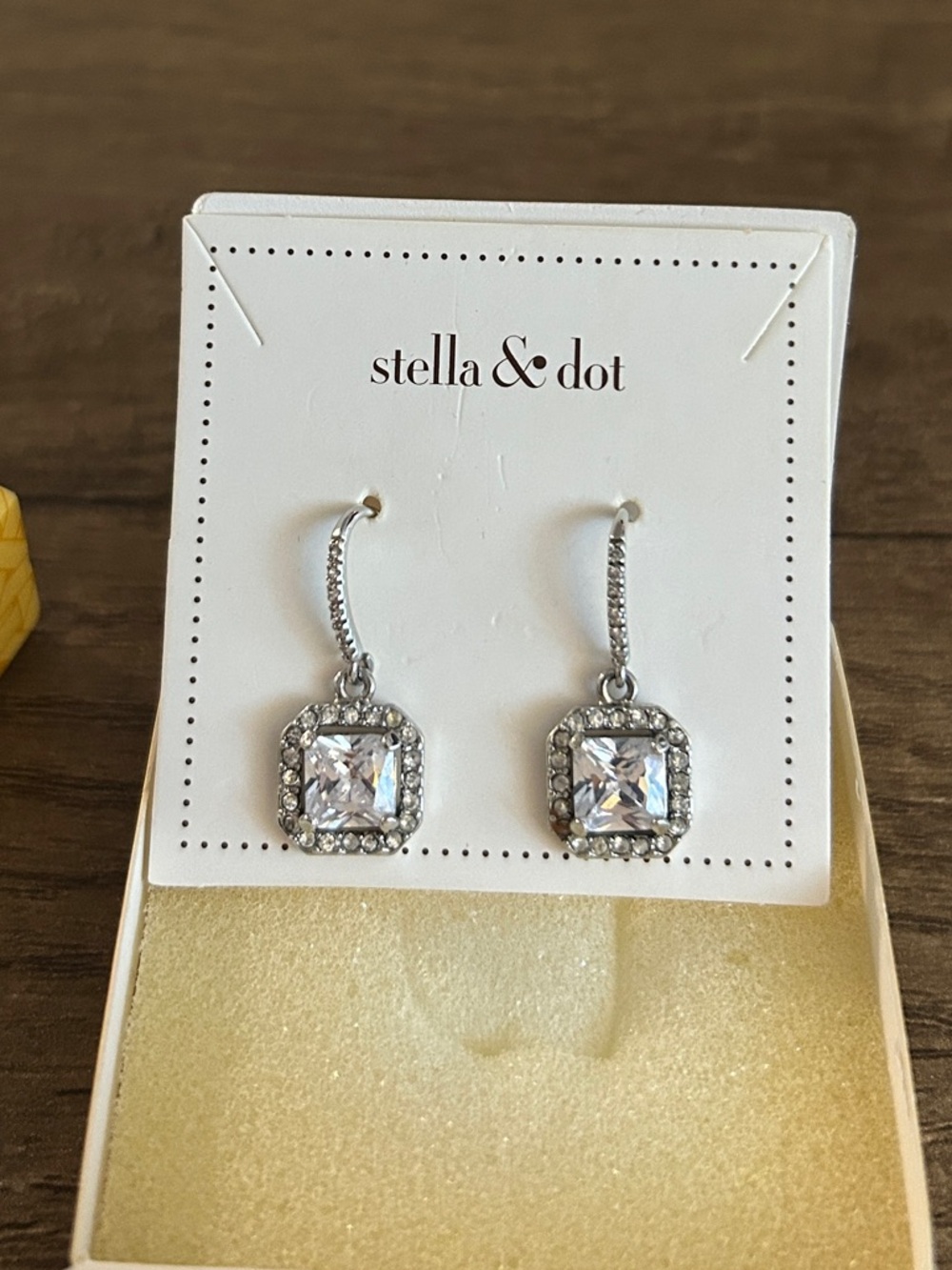 Stella & Dot Dangle Square Earrings Dressy Formal Sparkly Rhinestone Silver Tone